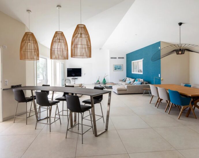 Solenzara, 6 Chambres, Piscine, Vue mer panoramique, Proche plage