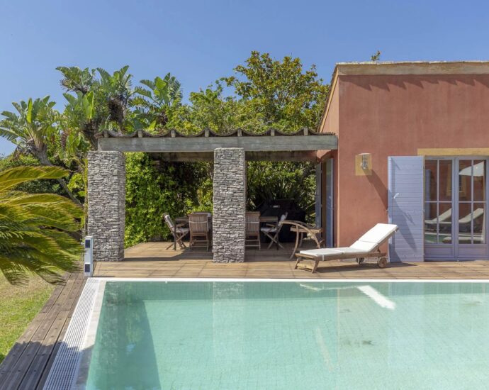 Bonifacio, Villa, 4 chambres, vue montagnes, piscine, proche plage