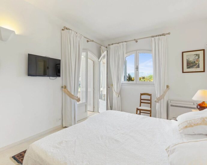 Cala Rossa, Benedettu, Villa vue mer panoramique, 6 chambres, piscine, plage à pied
