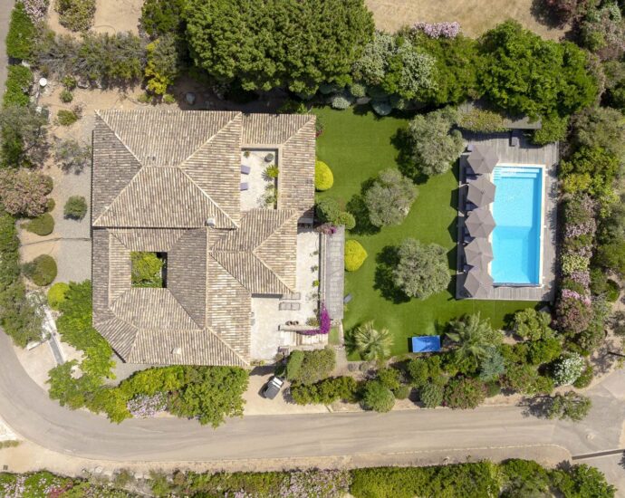 Domaine privé de Punta d&rsquo;Arasu, Villa vue mer, 7 chambres, piscine, plage à pied