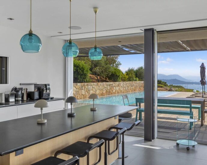 Porto Vecchio, Arasu, 6-Bedroom Villa, Sea View, Pool, Near the Beach