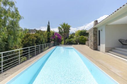 Sari-Solenzara, Sea View Villa, 4 Bedrooms, Heated Pool, Close to the Beach