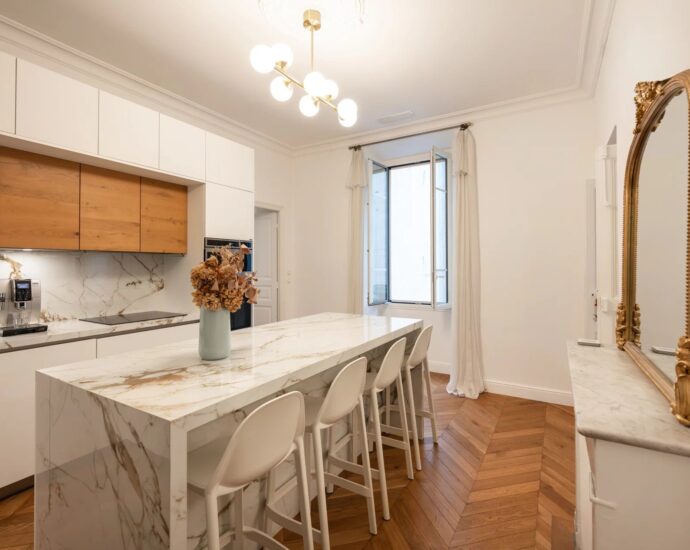 Exclusivity, Ajaccio, 3-Bedroom Apartment, Private Residence, Walking Distance to the Beach