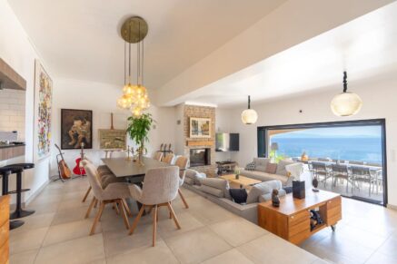 Ajaccio, Route des Sanguinaires, Villa vue mer panoramique, 4 master-rooms, piscine, plage à pied