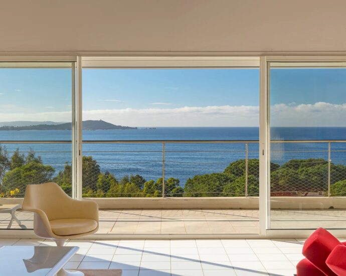 Porticcio rive sud Ajaccio, Villa, 5 chambres, piscine, bord de mer plage à pied