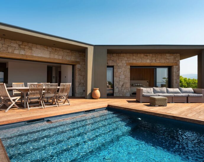 Ajaccio, Salario – Programme neuf, villa contemporaine avec vue mer panoramique, 4 suites, piscine, proche mer