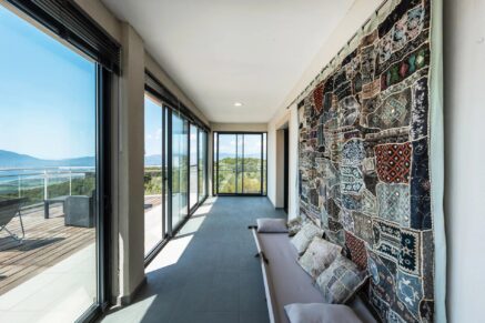 Porticcio, single-storey villa, 4 bedrooms, pool, panoramic sea view, close to beaches