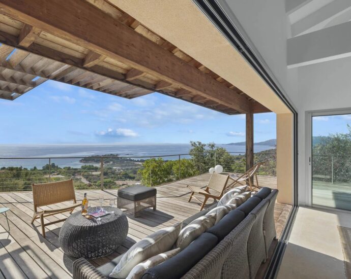 Porto-Vecchio, Palombaggia, Villa vue mer panoramique, 6 chambres, plage à pied