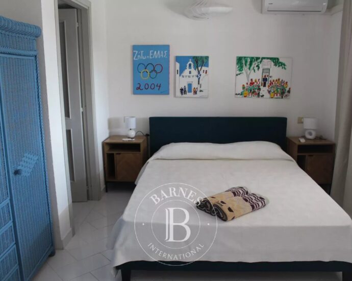 Ile de Cavallo – Appartement en rez-de-jardin – 4 pièces – Vue mer