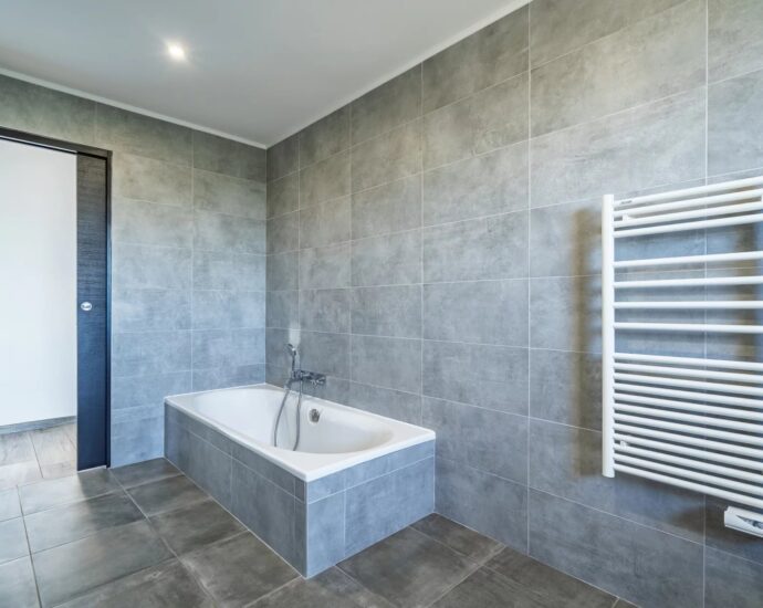 Monticello, near L’Île-Rousse, sea-view villa, 4 bedrooms, mirror pool, close to the beach