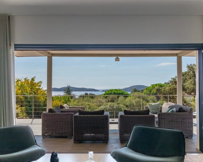Exclusive Listing, Pinarello, Sea View Villa, 4 Bedrooms, Pool, Walking Distance to the Beach