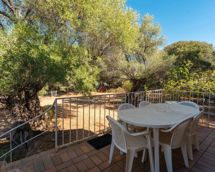 Exclusivité, L&rsquo;Île-Rousse, villa vue mer et île de la Pietra, 3 chambres, piscine, proche plage