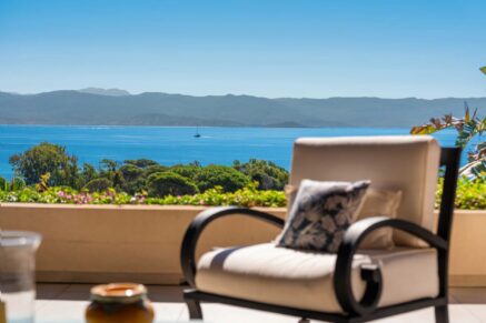 Ajaccio, Route des Sanguinaires, Villa with Panoramic Sea Views, 5 Bedrooms, Infinity Pool, Beach Within Walking Distance