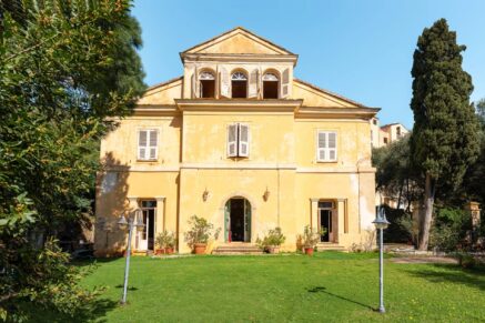 Bastia, Mansion, 4 bedrooms, swimming pool, close to the city center