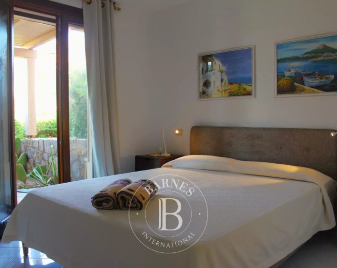 Ile de Cavallo – Appartement en rez-de-jardin – 4 pièces – Vue mer