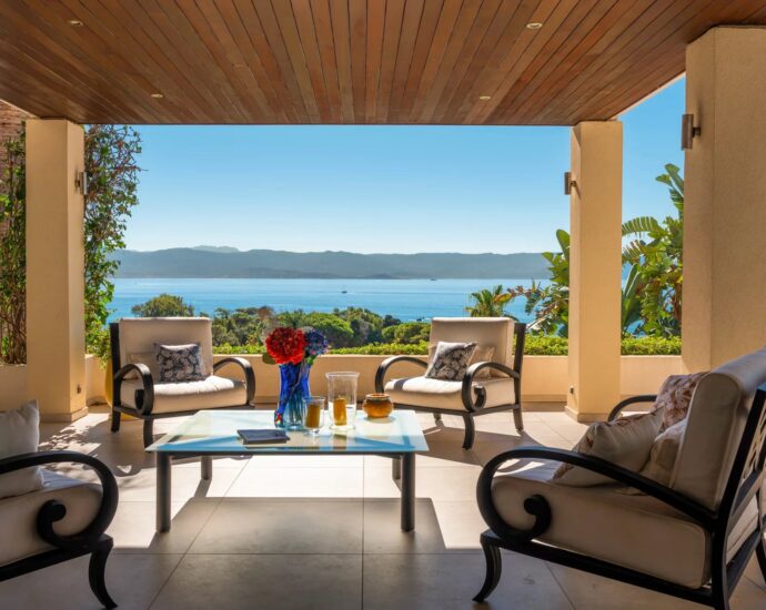 Ajaccio, Route des Sanguinaires, Villa with Panoramic Sea Views, 5 Bedrooms, Infinity Pool, Beach Within Walking Distance