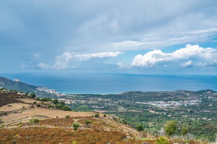 Pigna, Sant Antonino, Shepherd-style villa, 3 bedrooms, panoramic sea and mountain views